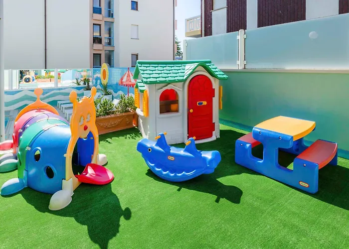 Miramare Готель