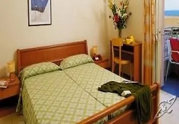 Готель Miramare 3*