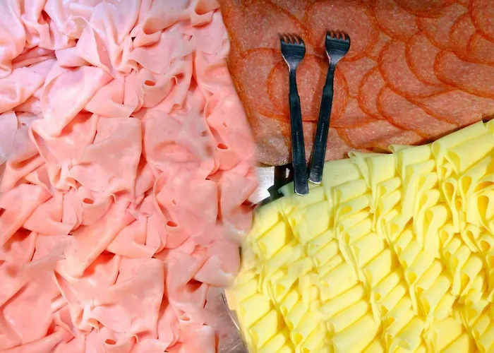 Готель Miramare Бібіоне